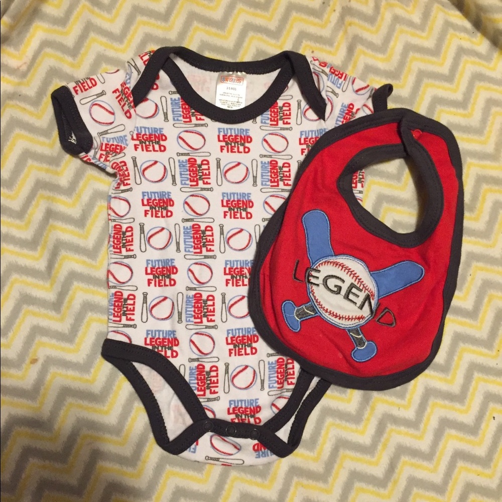 Baby onesie and matching bib